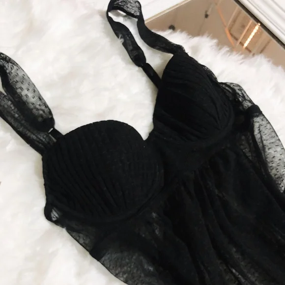 SOLD❤️
Gilligan & O’Malley Black Underwire Mesh Mini Slip Dress - Picture 5 of 6